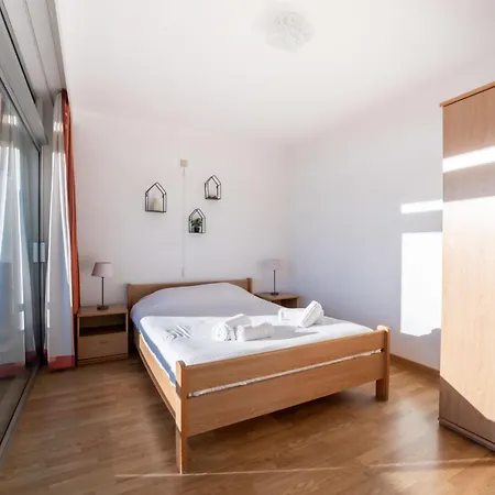 Apartament Astrid 202 With Parking By Interhome